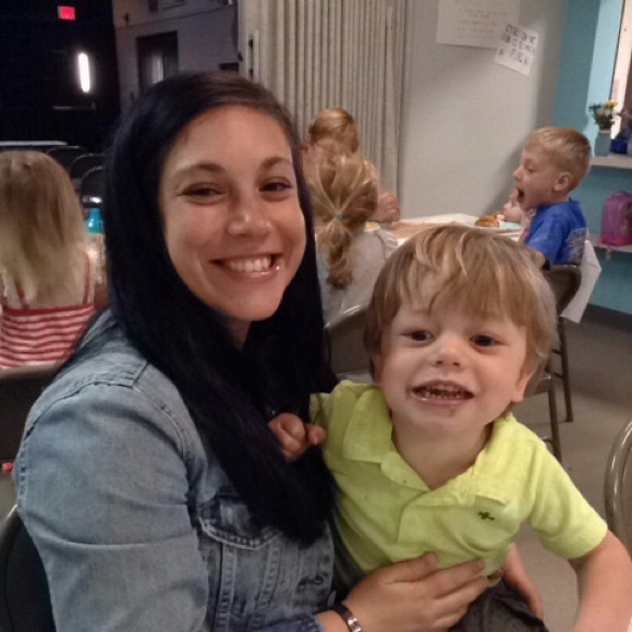 Meet your Posher, Jennifer - Picture 1 of 1